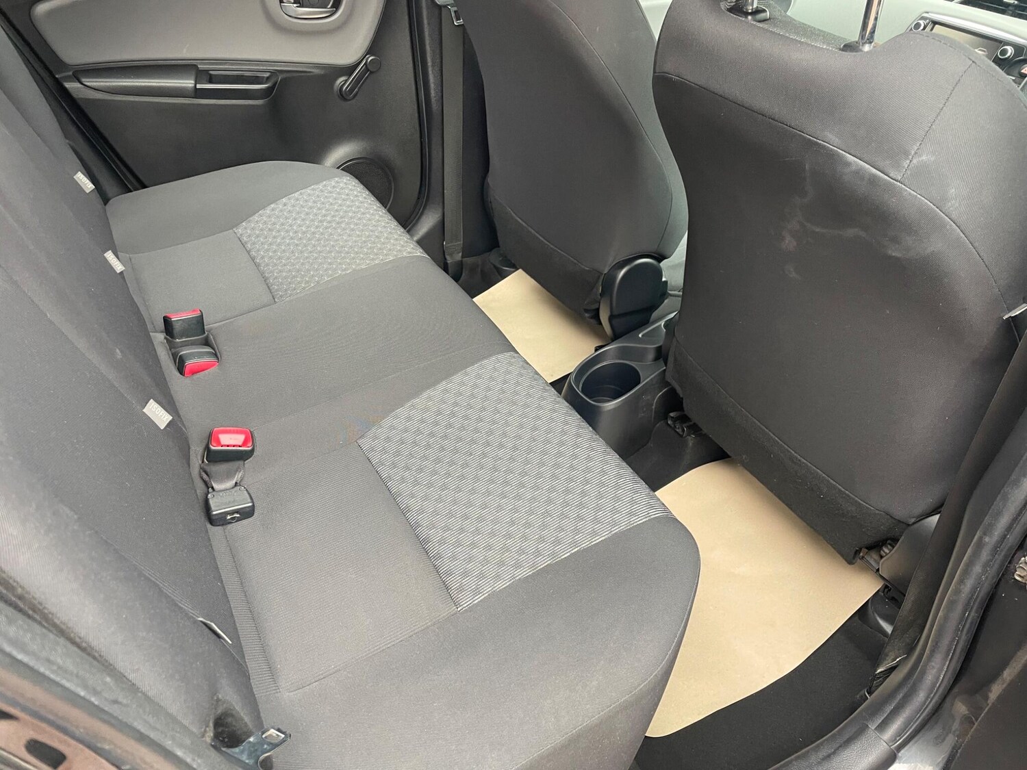 Used Toyota Yaris for sale - 77537182: Photo 13