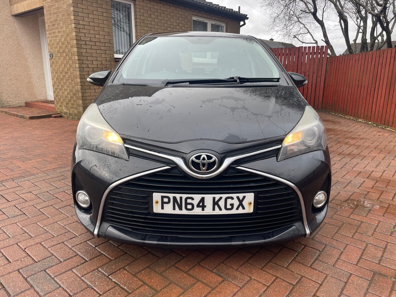 Used Toyota Yaris for sale - 77537182: Photo 4