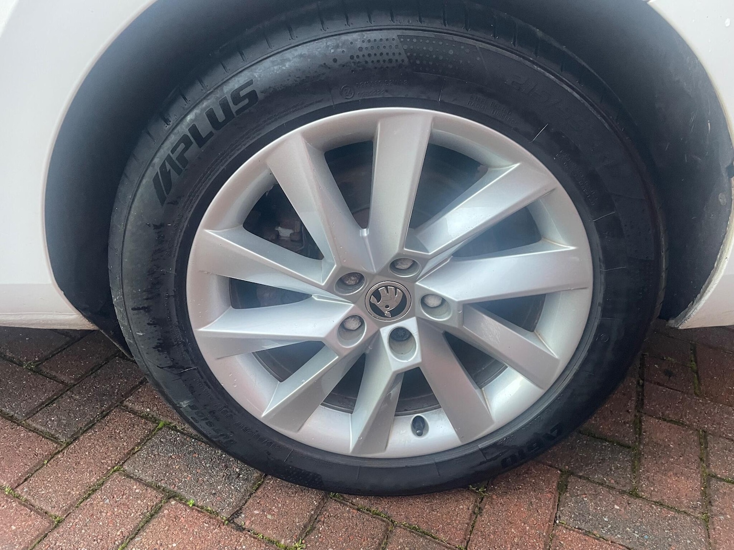 Used Skoda Superb 2019 for sale - 76997232: Photo 16