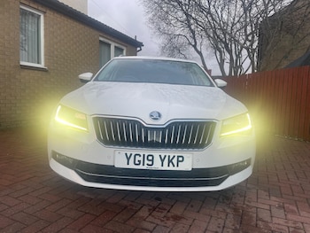 Used Skoda Superb 2019 for sale - 76997232: Photo