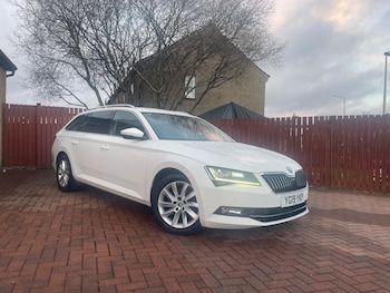 Used Skoda Superb 2019 for sale - 76997232: Photo