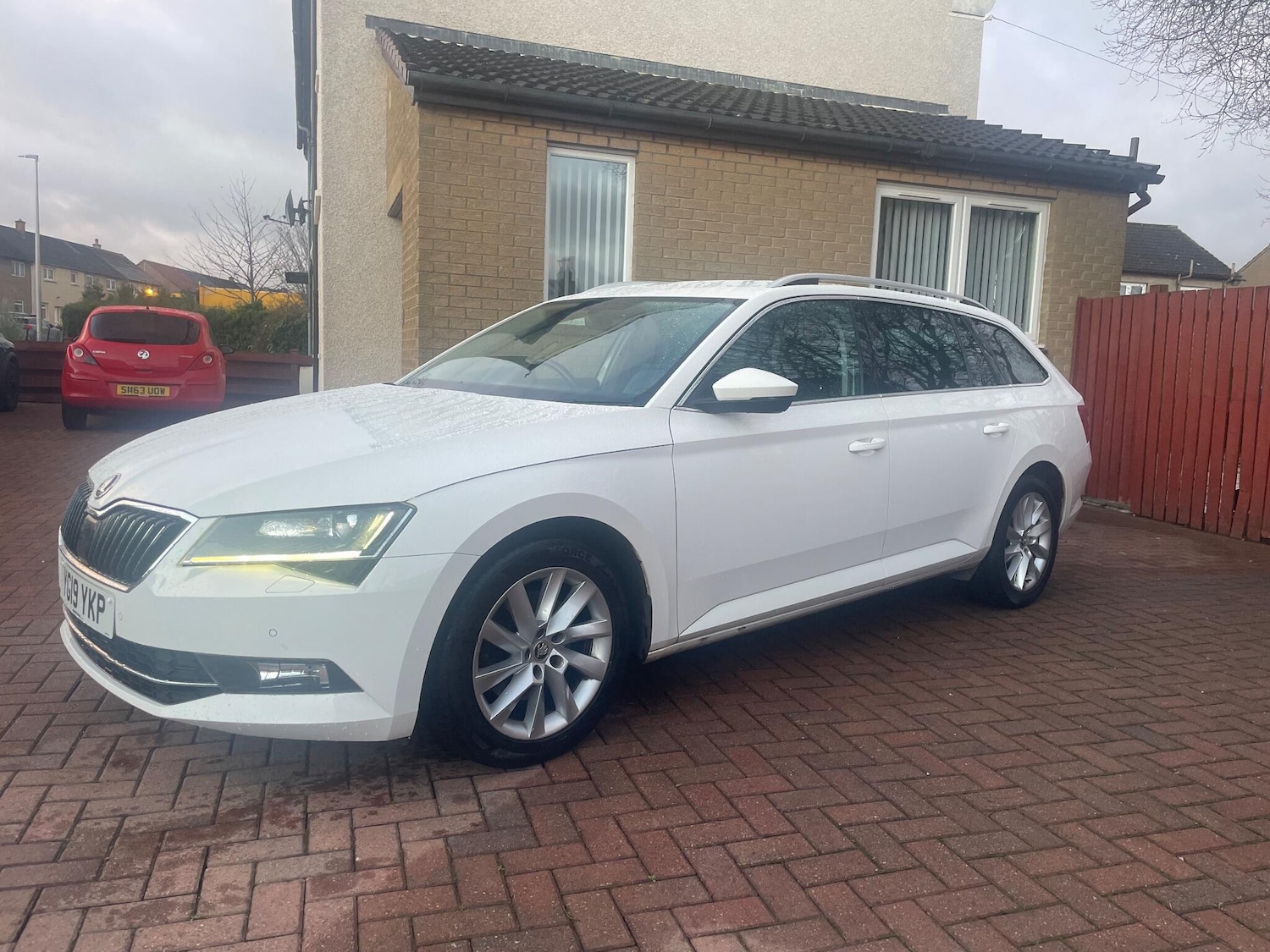 Used Skoda Superb 2019 for sale - 76997232: Photo 6