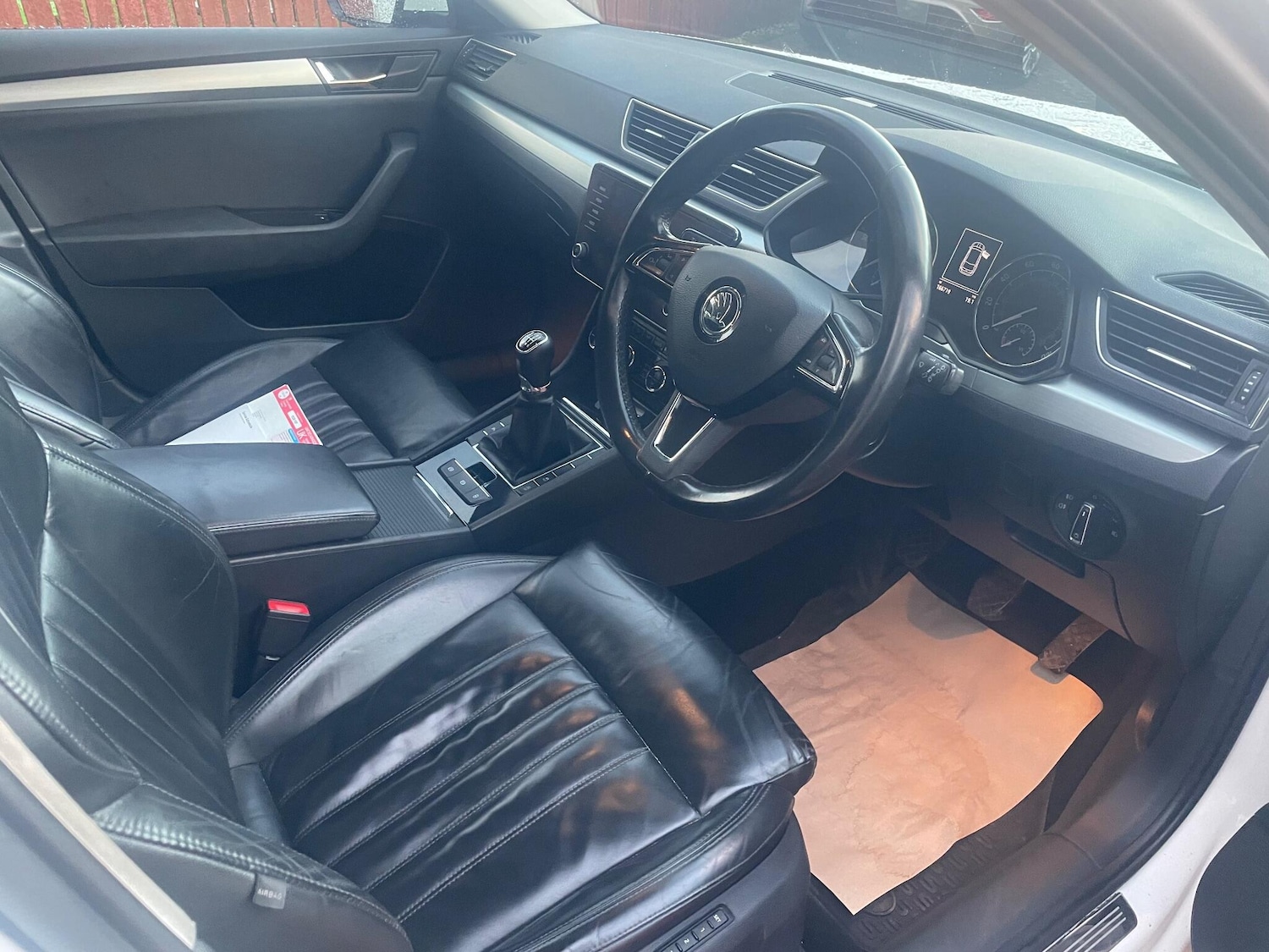 Used Skoda Superb 2019 for sale - 76997232: Photo 9