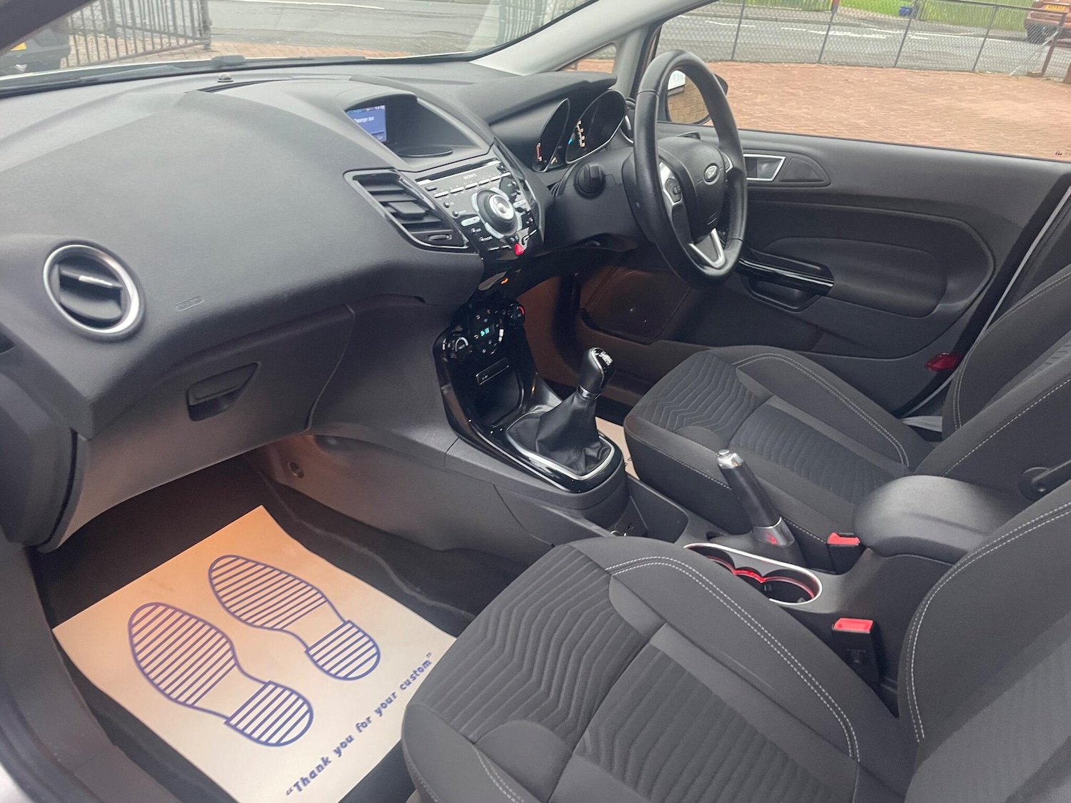 Used Ford Fiesta 2013 for sale - 76913669: Photo 10