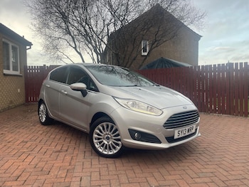 Used Ford Fiesta 2013 for sale - 76913669: Photo