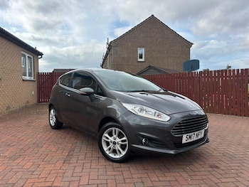 Used Ford Fiesta 2017 for sale - 79291954: Photo