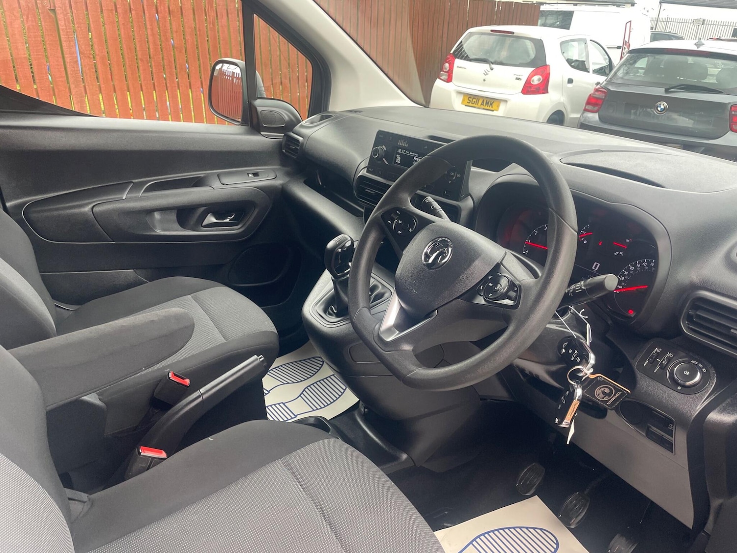 Used Vauxhall Combo for sale - 78086695: Photo 9