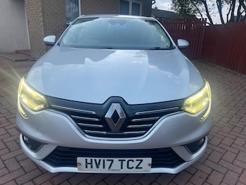 Used Renault Megane 2017 for sale - 76318178: Photo 4