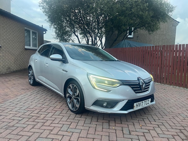 Used Renault Megane 2017 for sale - 76318178: Photo 9