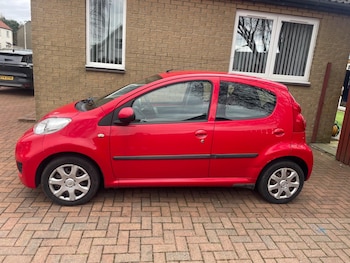 Used Peugeot 107 2010 for sale - 77939625: Photo