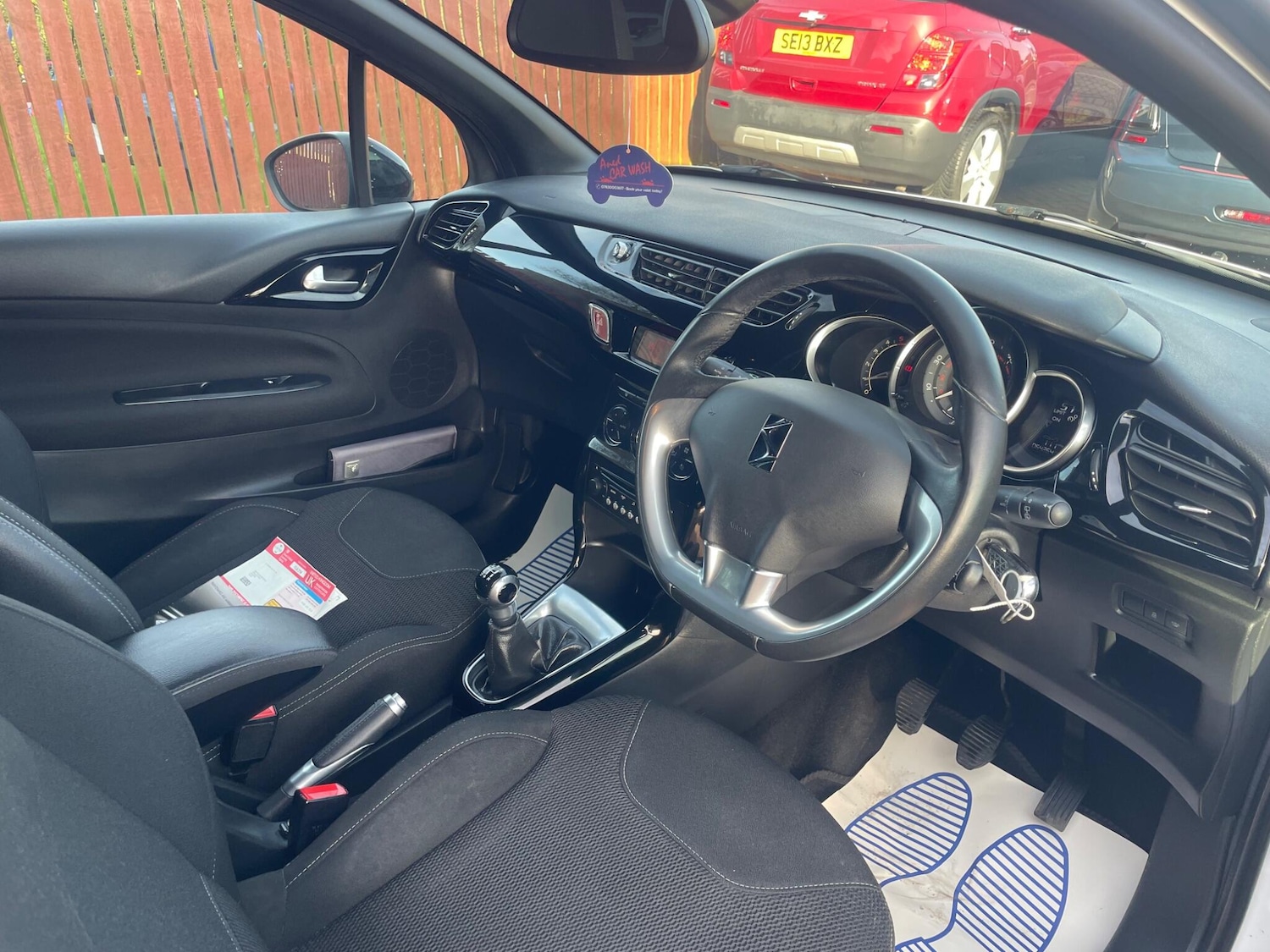 Used Citroen DS3 2014 for sale - 77956935: Photo 10