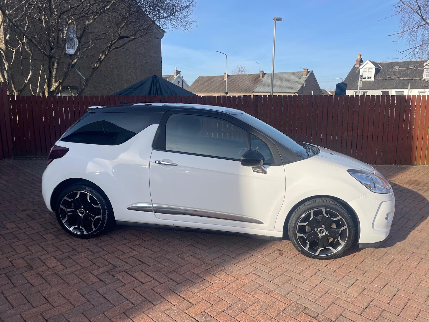 Used Citroen DS3 2014 for sale - 77956935: Photo 9