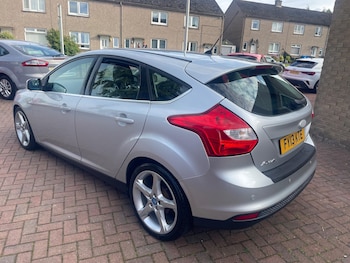 Used Ford Focus 2013 for sale - 79540504: Photo