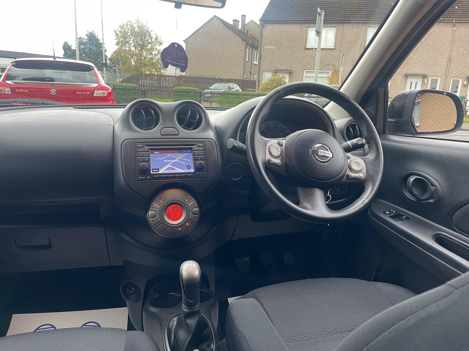 Used Nissan Micra 2011 for sale - 76152961: Photo 11