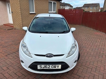 Used Ford Fiesta 2012 for sale - 79452966: Photo