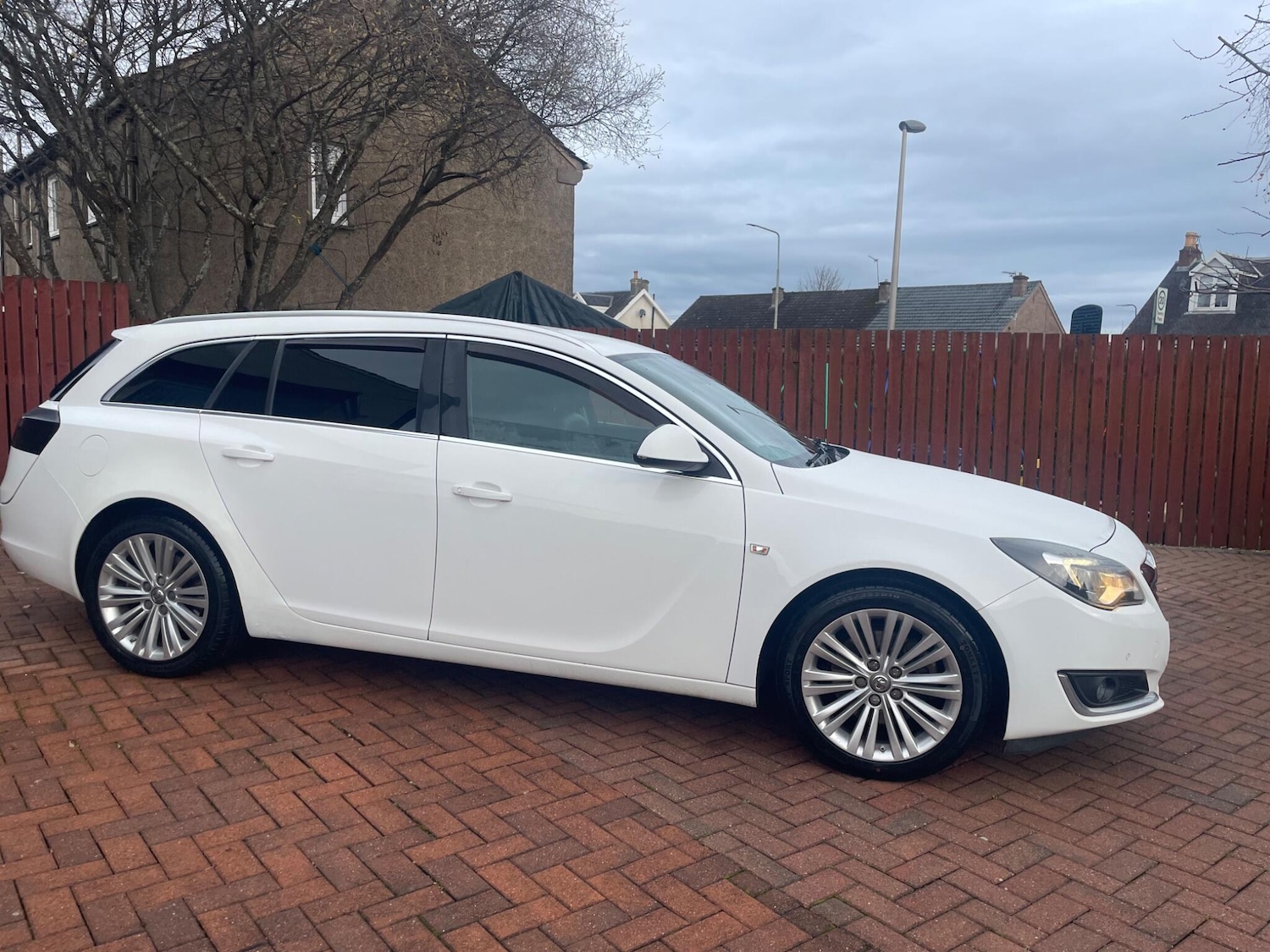 Used Vauxhall Insignia 2015 for sale - 76823764: Photo 8