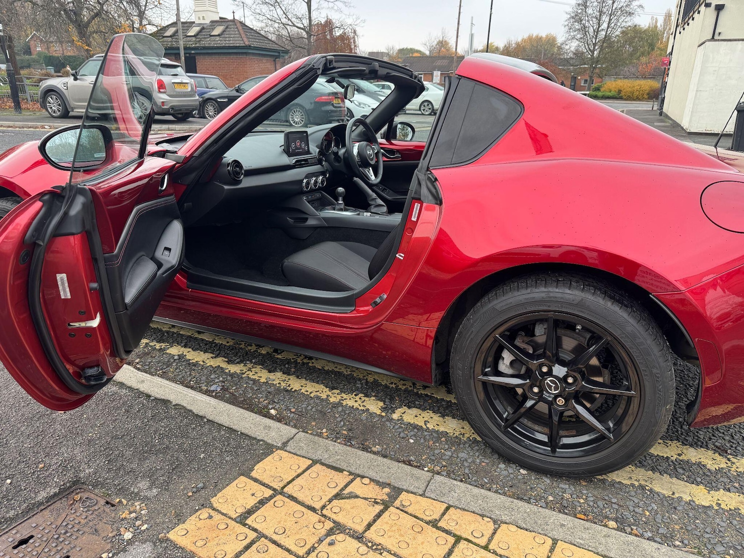Used Mazda MX-5 2019 for sale - 76522418: Photo 17