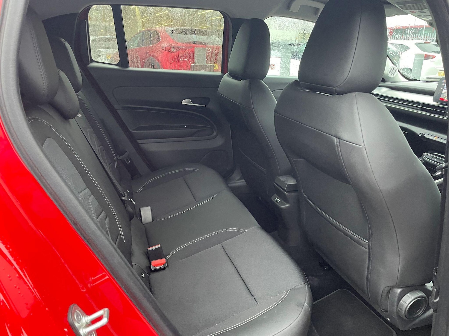 Used Jeep Avenger 2025 for sale - 76866153: Photo 10