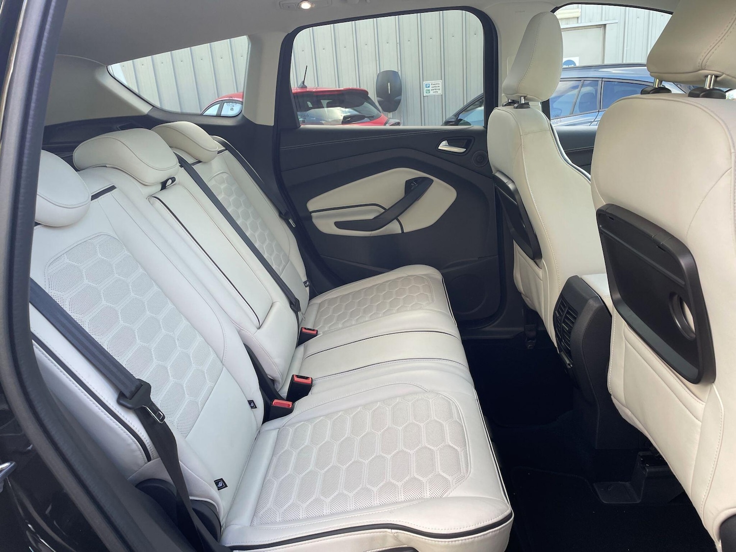 Used Ford Kuga 2018 for sale - 76327043: Photo 12