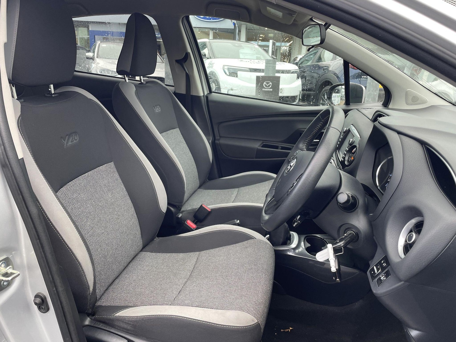 Used Toyota Yaris for sale - 77753331: Photo 10