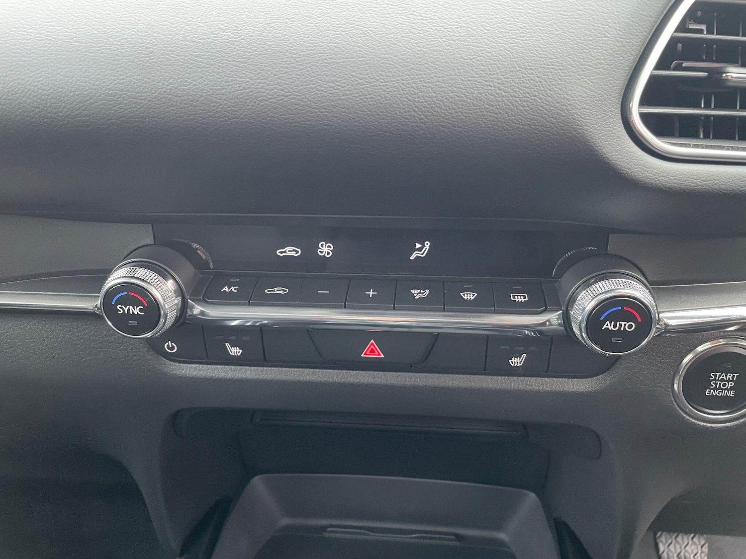 Used Mazda CX-30 2025 for sale - 76522237: Photo 20