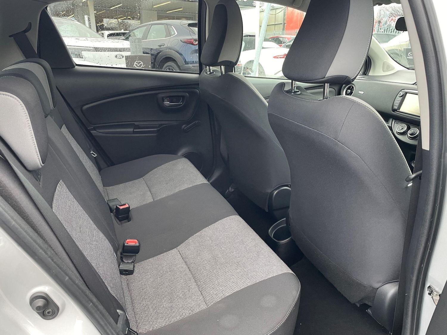 Used Toyota Yaris 2020 for sale - 76607203: Photo 14