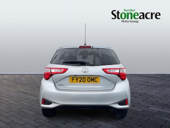 Used Toyota Yaris 2020 for sale - 76607203: Photo