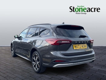 Used Ford Focus 2022 for sale - 77215032: Photo