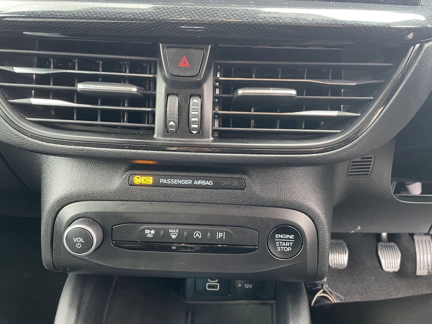 Used Ford Focus 2023 for sale - 76409402: Photo 15