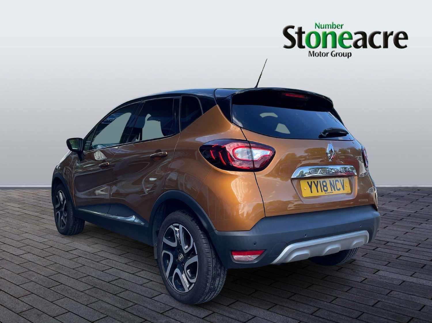 Used Renault Captur 2018 for sale - 76537801: Photo 4