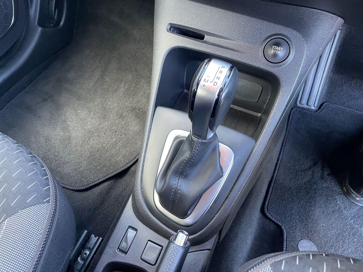 Used Renault Captur 2018 for sale - 76537801: Photo 9