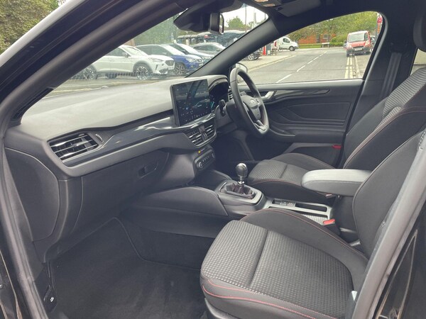 Used Ford Focus 2023 for sale - 76031875: Photo 25