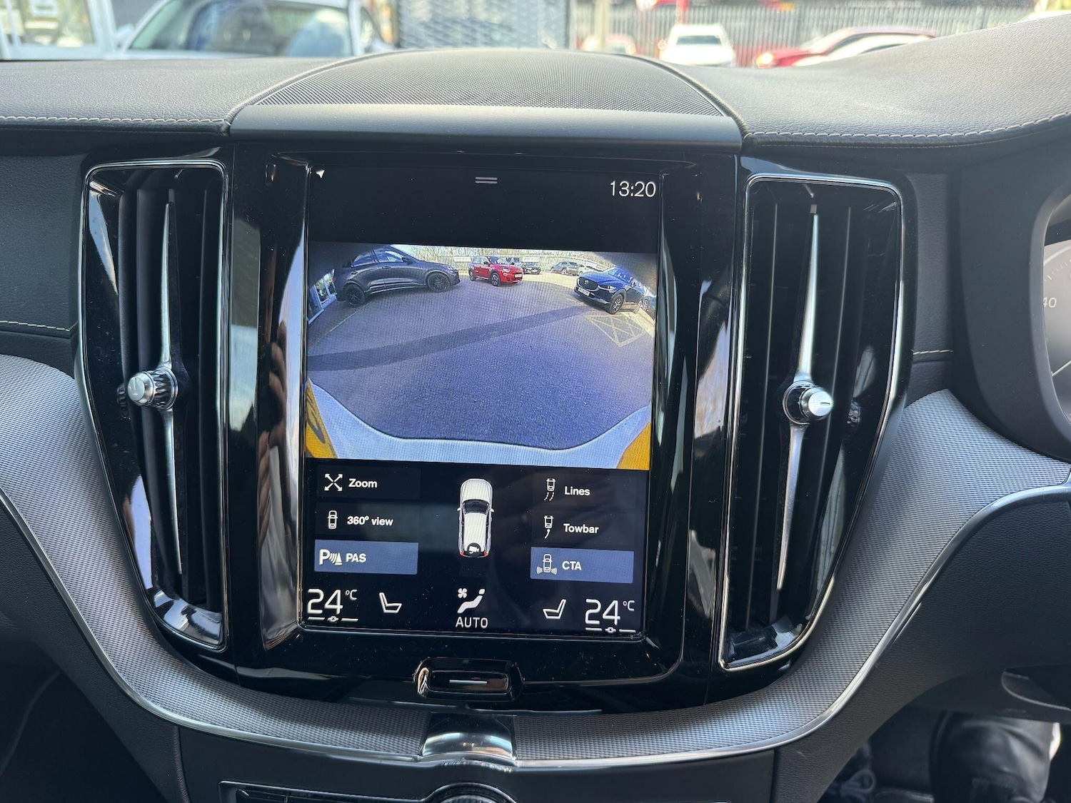 Used Volvo XC60 2019 for sale - 78170202: Photo 21