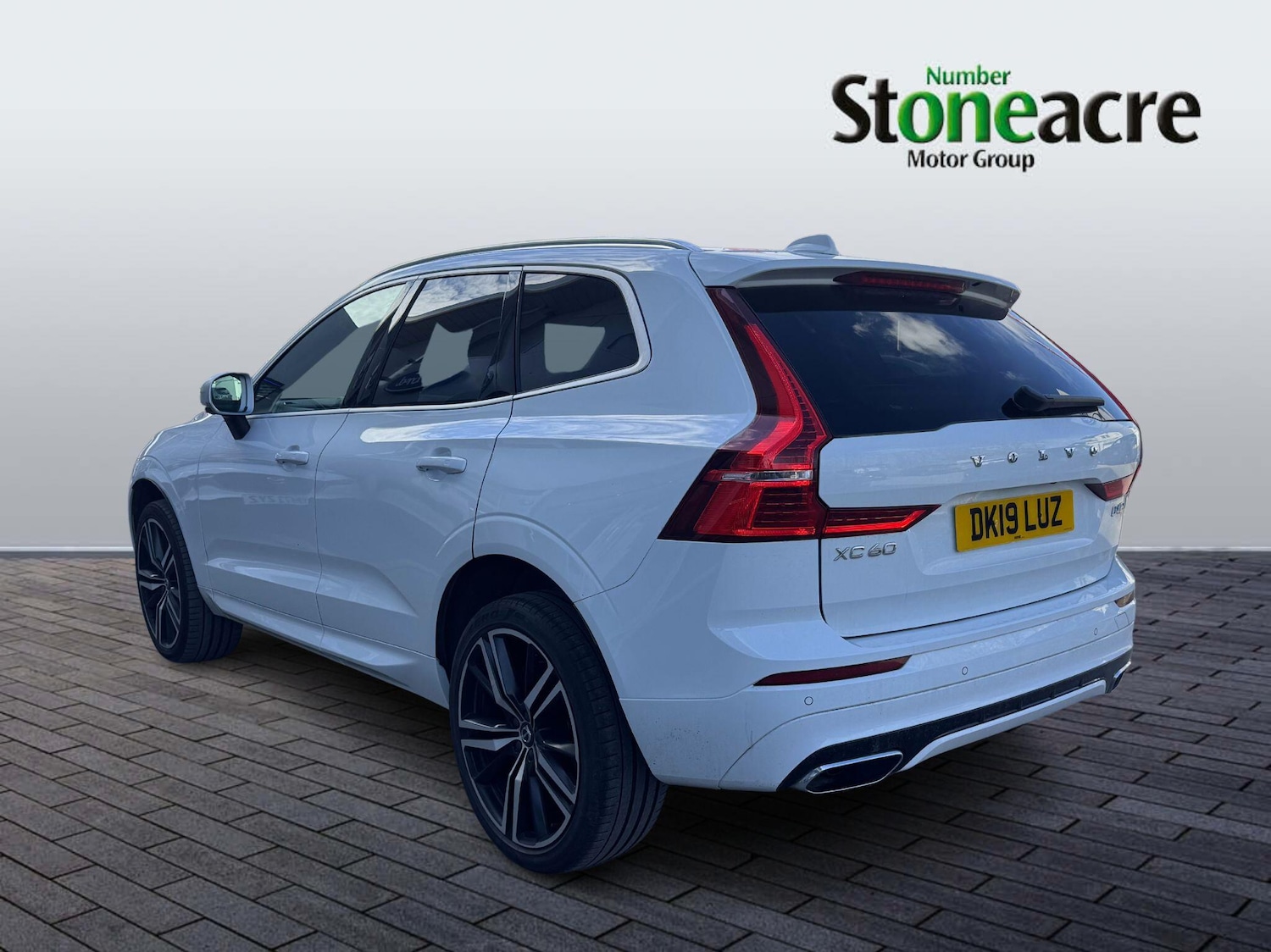 Used Volvo XC60 2019 for sale - 78170202: Photo 3