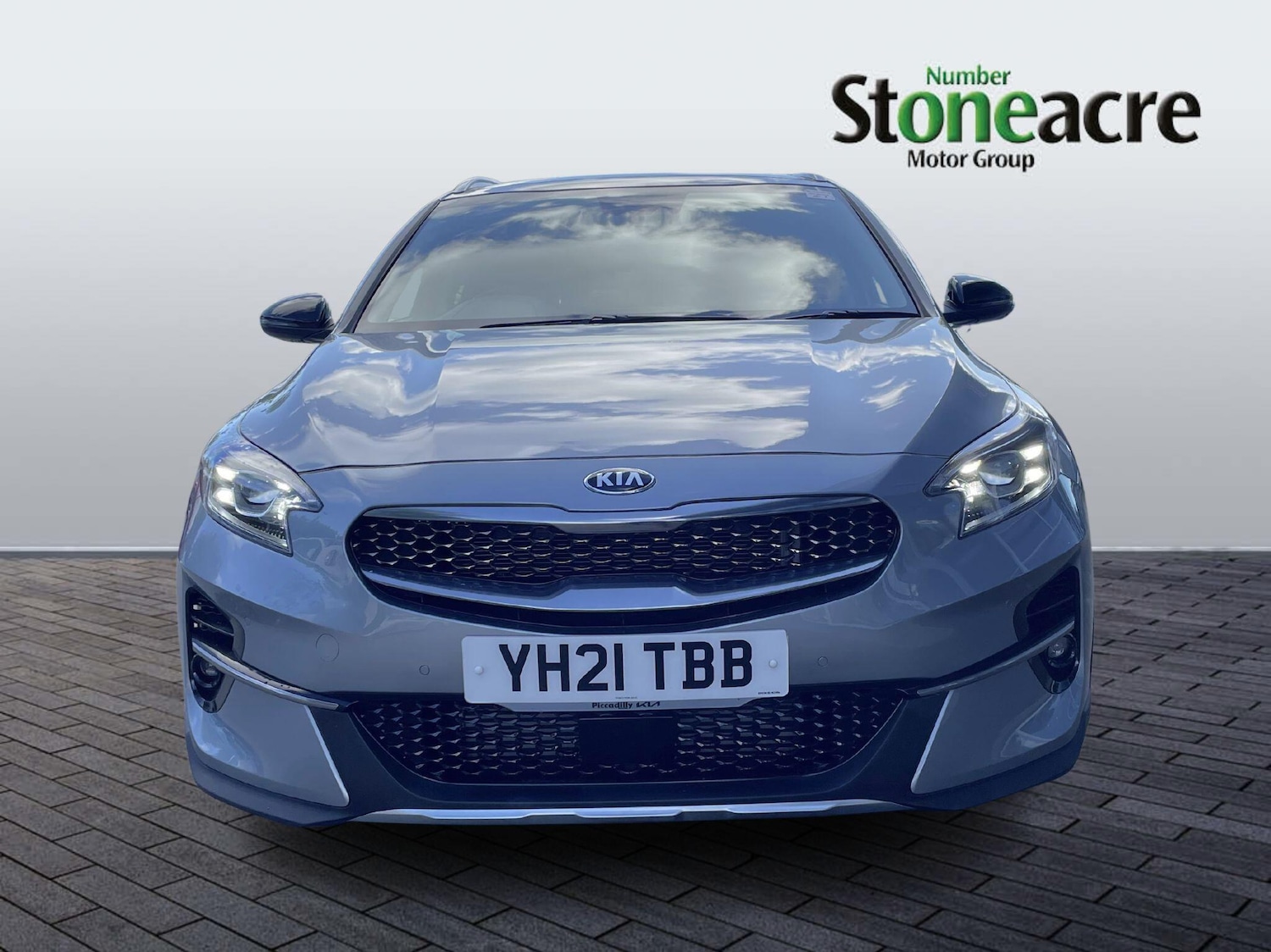 Used Kia XCeed 2021 for sale - 76336920: Photo 2