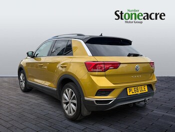 Used Volkswagen T-Roc 2019 for sale - 78635616: Photo