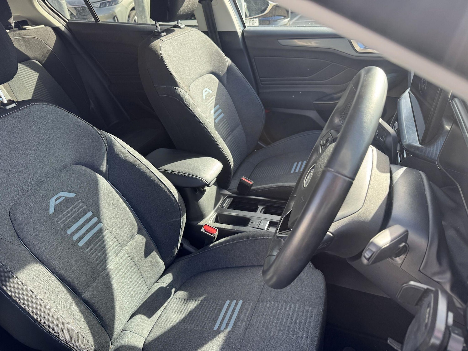 Used Ford Focus 2023 for sale - 78072944: Photo 11