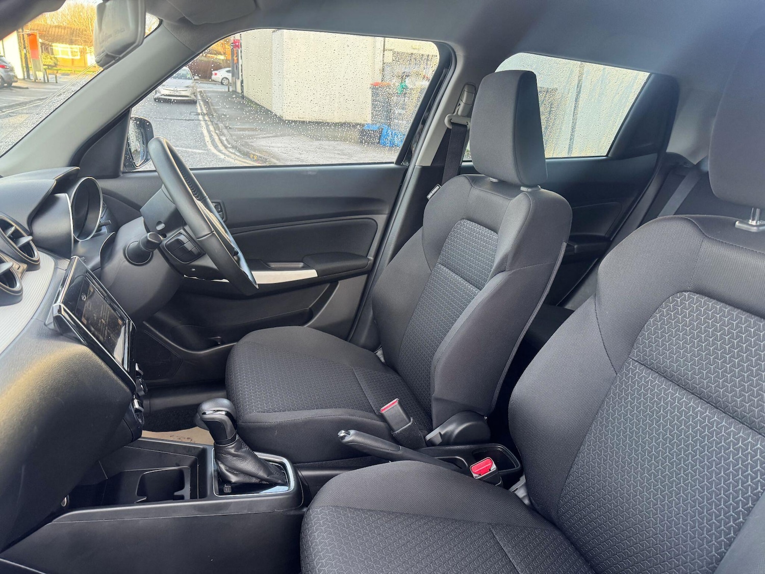 Used Suzuki Swift 2023 for sale - 77131541: Photo 17