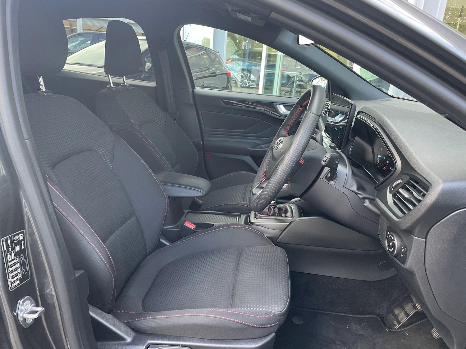 Used Ford Focus 2023 for sale - 76397841: Photo 13