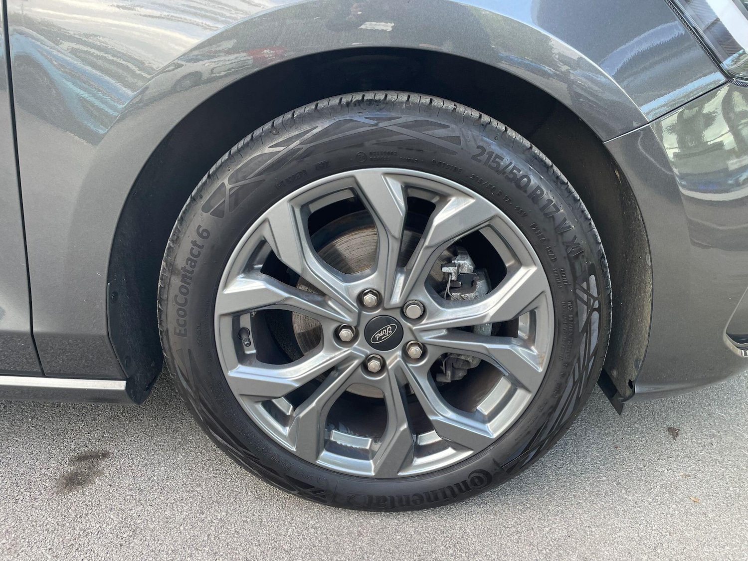 Used Ford Focus 2023 for sale - 76397841: Photo 7