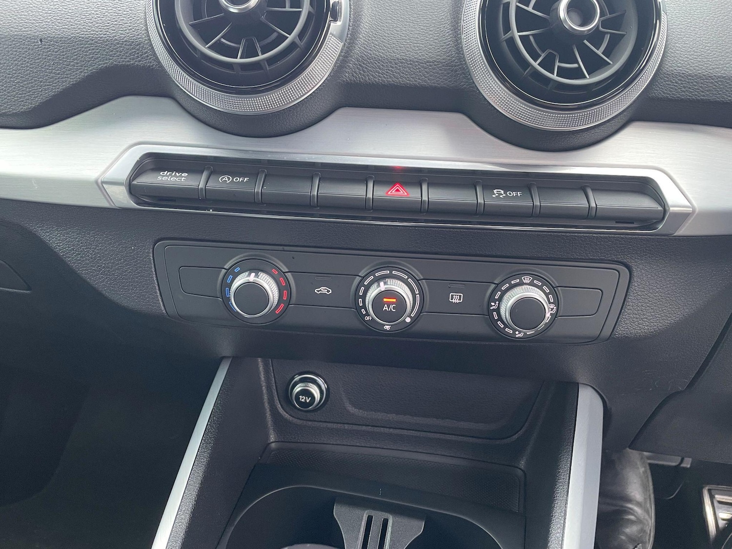 Used Audi Q2 2025 for sale - 77396252: Photo 9