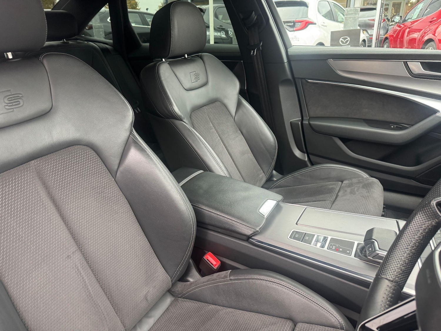 Used Audi A6 Saloon 2019 for sale - 76348810: Photo 11