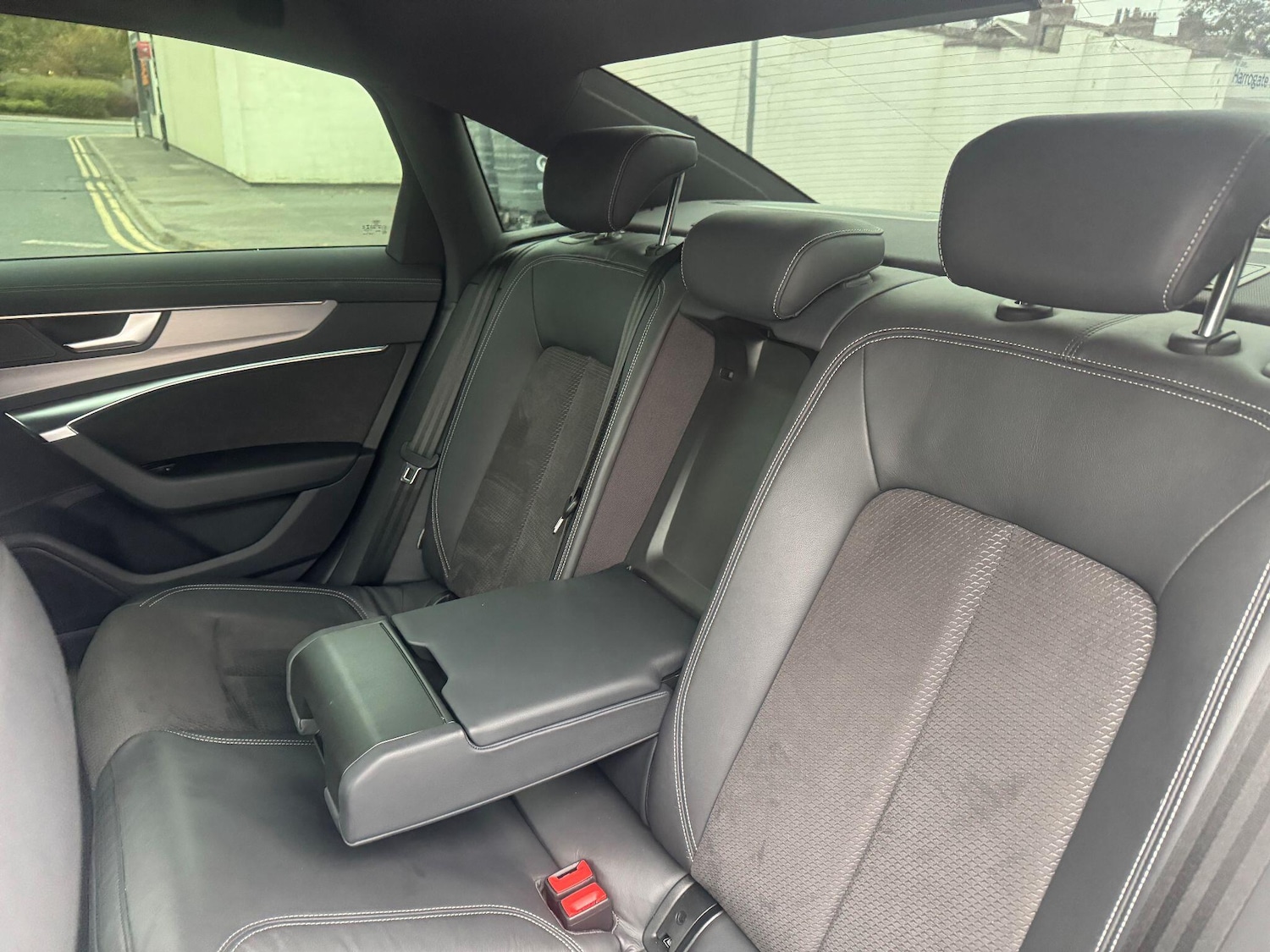 Used Audi A6 Saloon 2019 for sale - 76348810: Photo 13