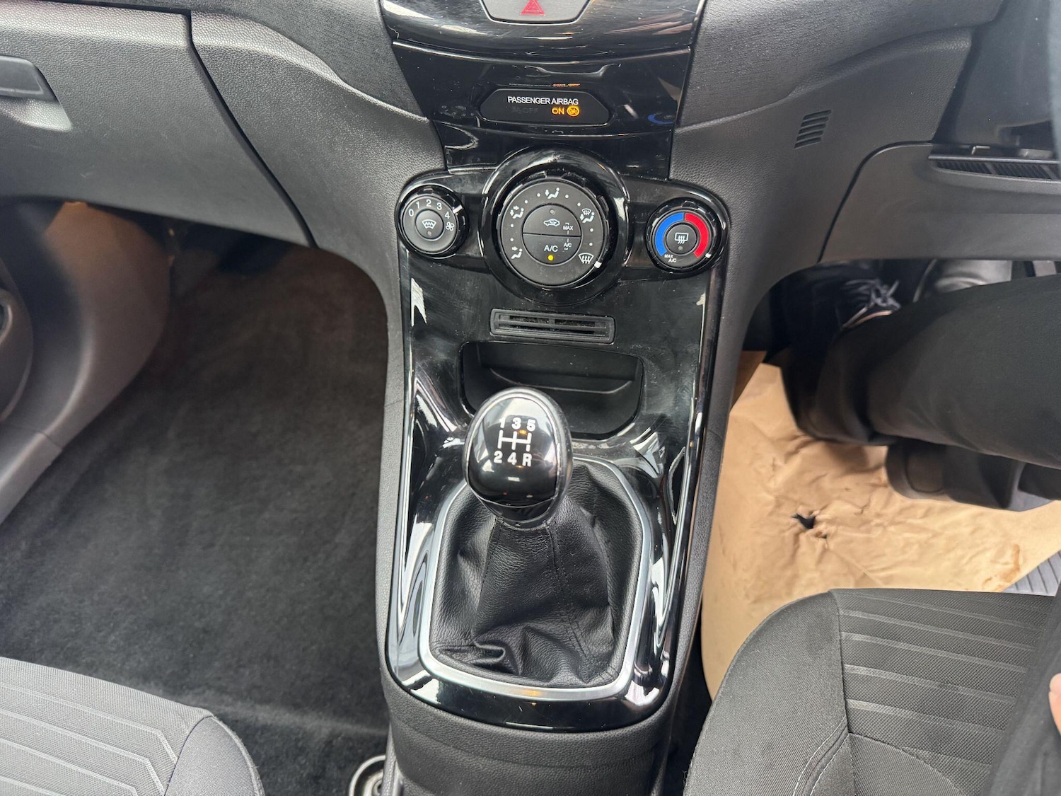 Used Ford Fiesta 2013 for sale - 77358456: Photo 9