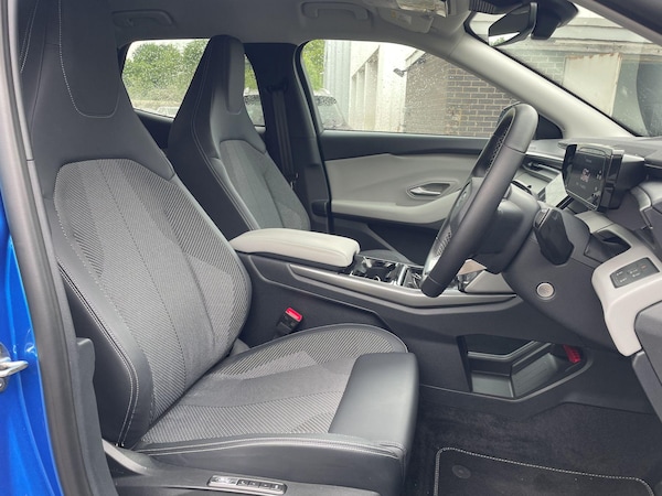 Used Ford Explorer 2024 for sale - 76283976: Photo 10
