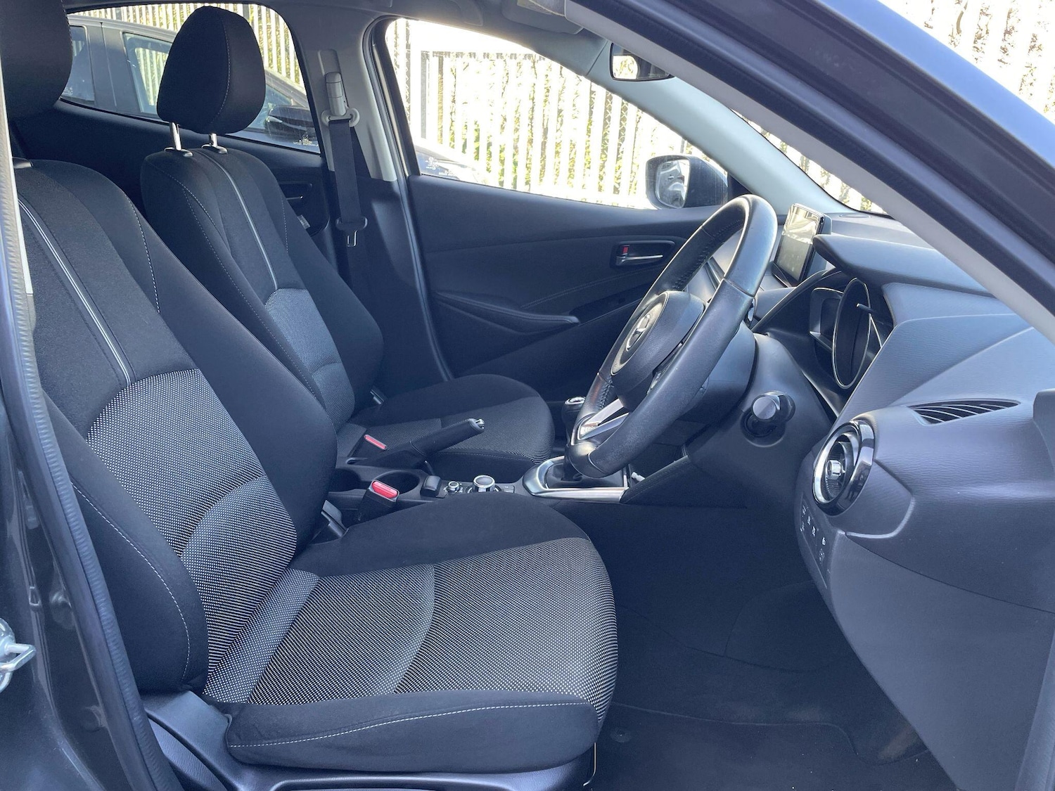 Used Mazda Mazda2 2018 for sale - 78205270: Photo 11