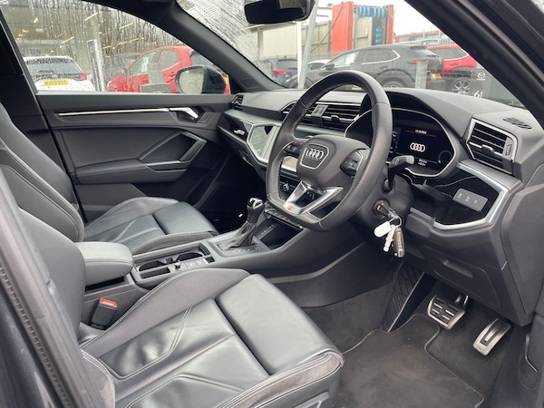Used Audi Q3 2022 for sale - 76283342: Photo 10