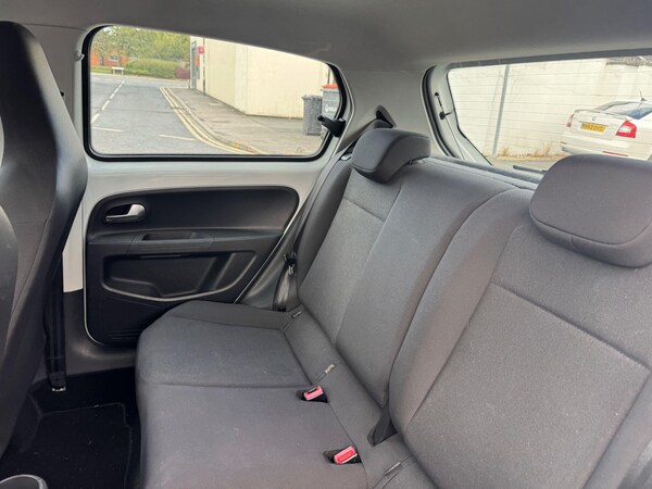 Used Volkswagen up! 2018 for sale - 76084642: Photo 12