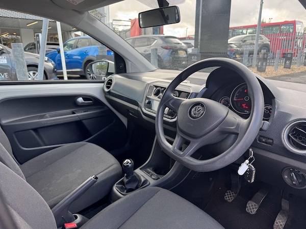 Used Volkswagen up! 2018 for sale - 76084642: Photo 9