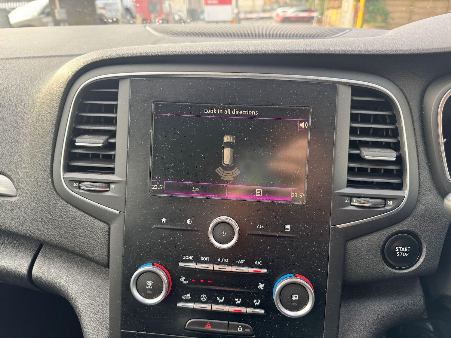 Used Renault Megane 2016 for sale - 76537680: Photo 19